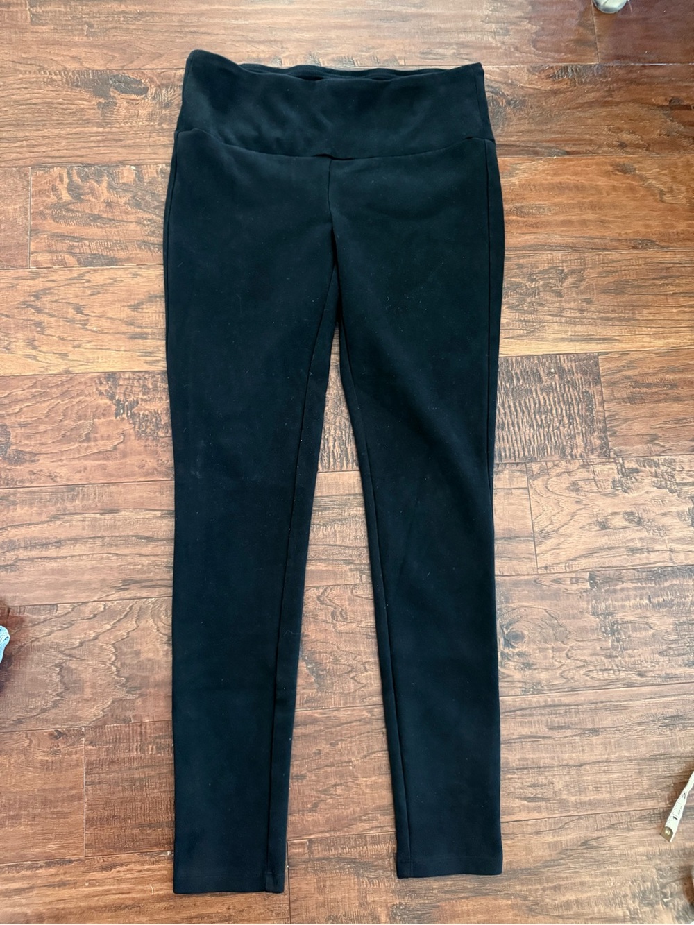 J. McLaughlin Black Ponte Leggings